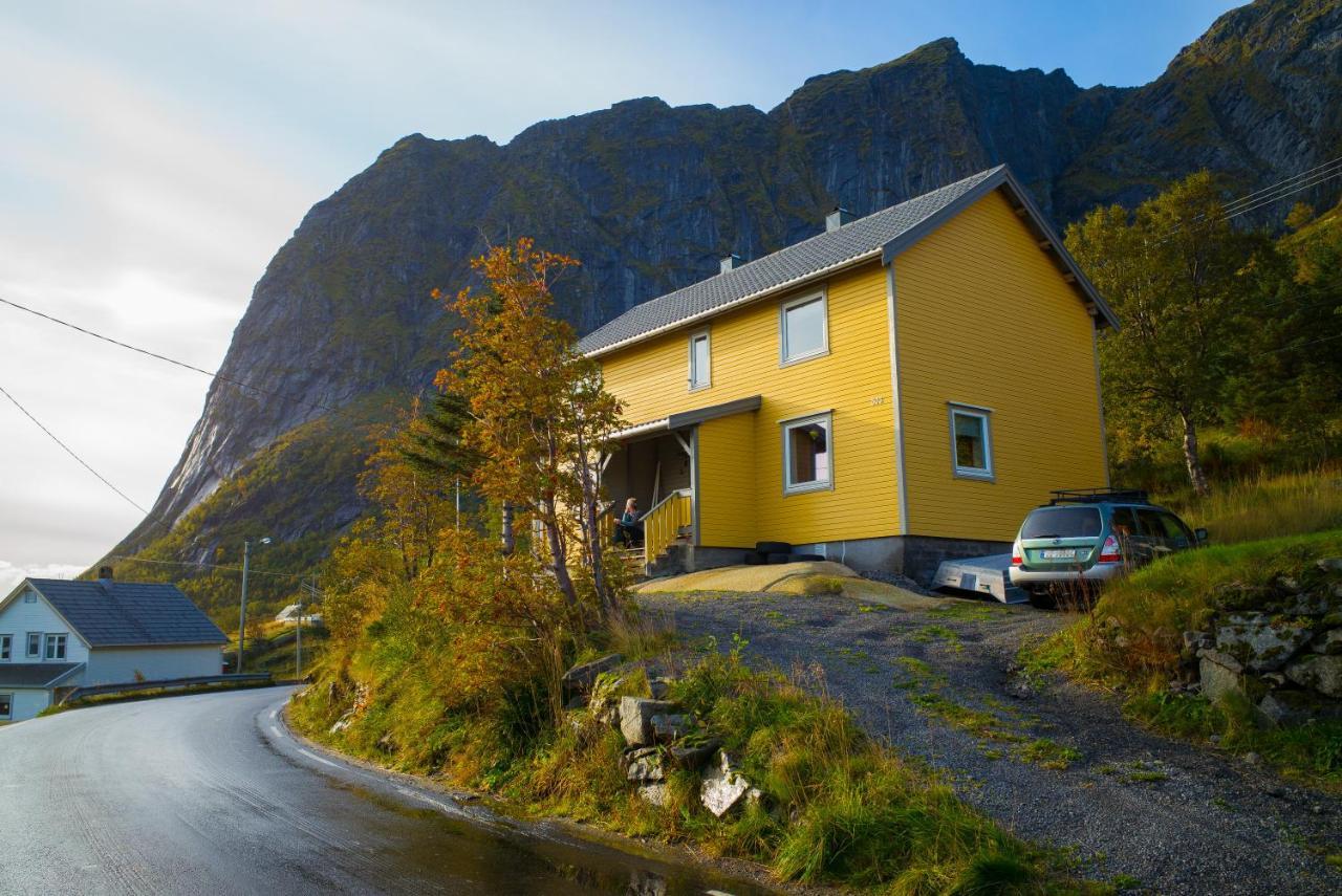 Most Photographed House In Reine Exterior photo